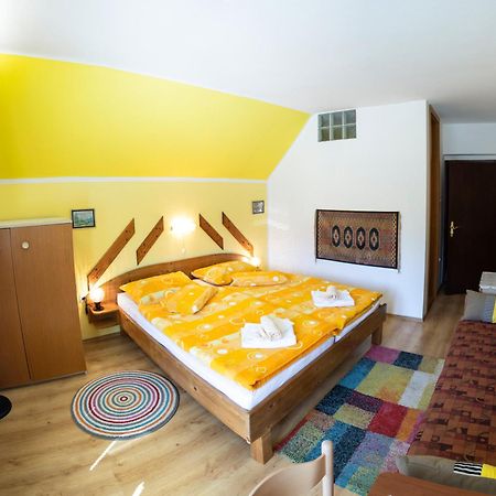 Apartments And Rooms Razen Bohinj Exterior photo